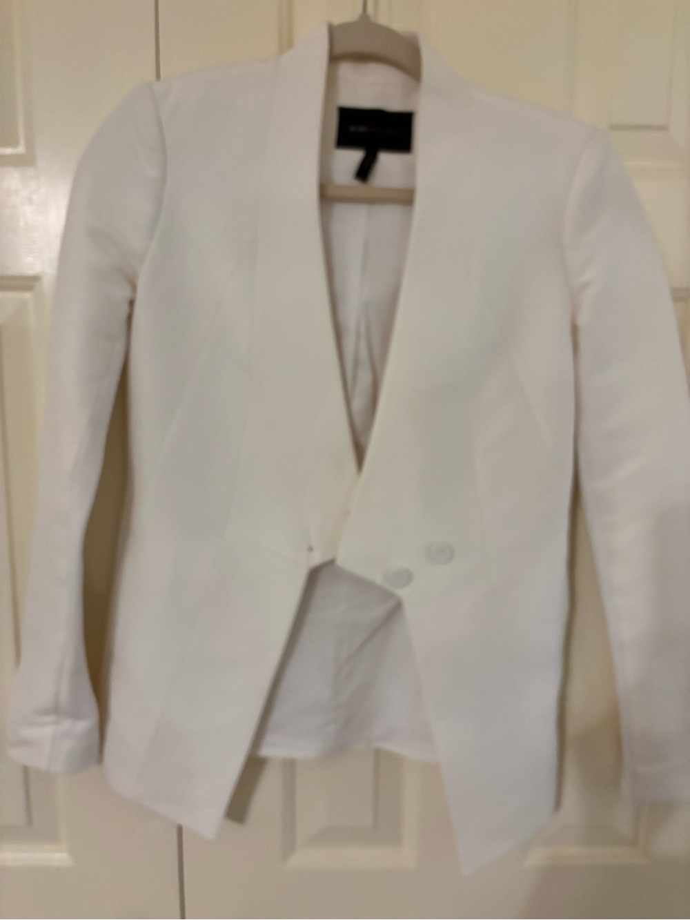 BCBGMaxAzria White Women’s Blazer - Modern Open-Front Sport Coat